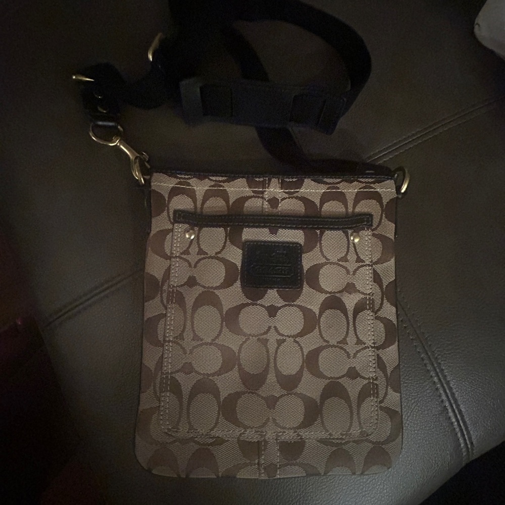Coach‎ Tan and Black Crossbody Bag